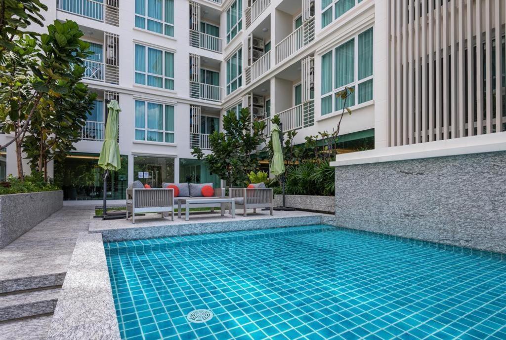 Pangsapuri Ekkamai Bangkok